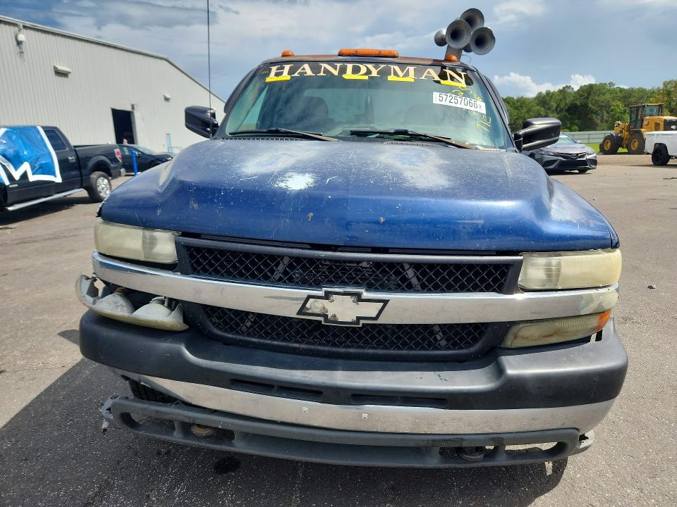 Продаж на аукціоні авто 2002 Chevrolet Silverado, vin: 1GCJC33G32F137147, номер лоту: 57257066