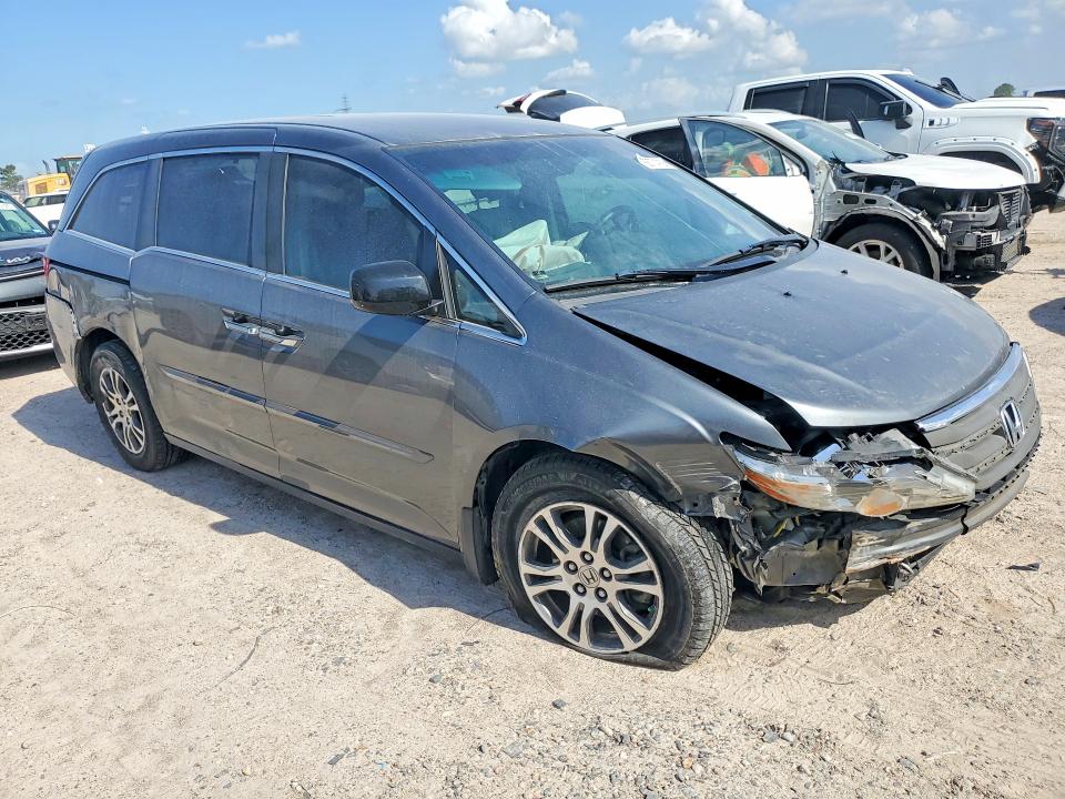 56774736 :رقم المزاد ، 5FNRL5H44DB015613 vin ، 2013 Honda Odyssey مزاد بيع