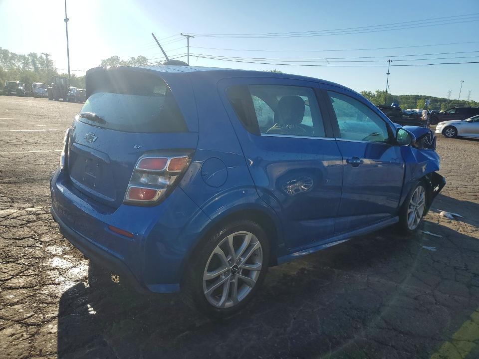 56864146 :رقم المزاد ، 1G1JD6SH1J4102747 vin ، 2018 Chevrolet Sonic مزاد بيع