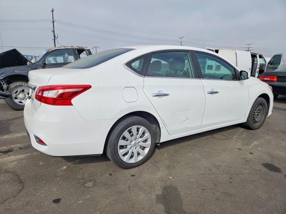 56154996 :رقم المزاد ، 3N1AB7AP9HY379393 vin ، 2017 Nissan Sentra مزاد بيع