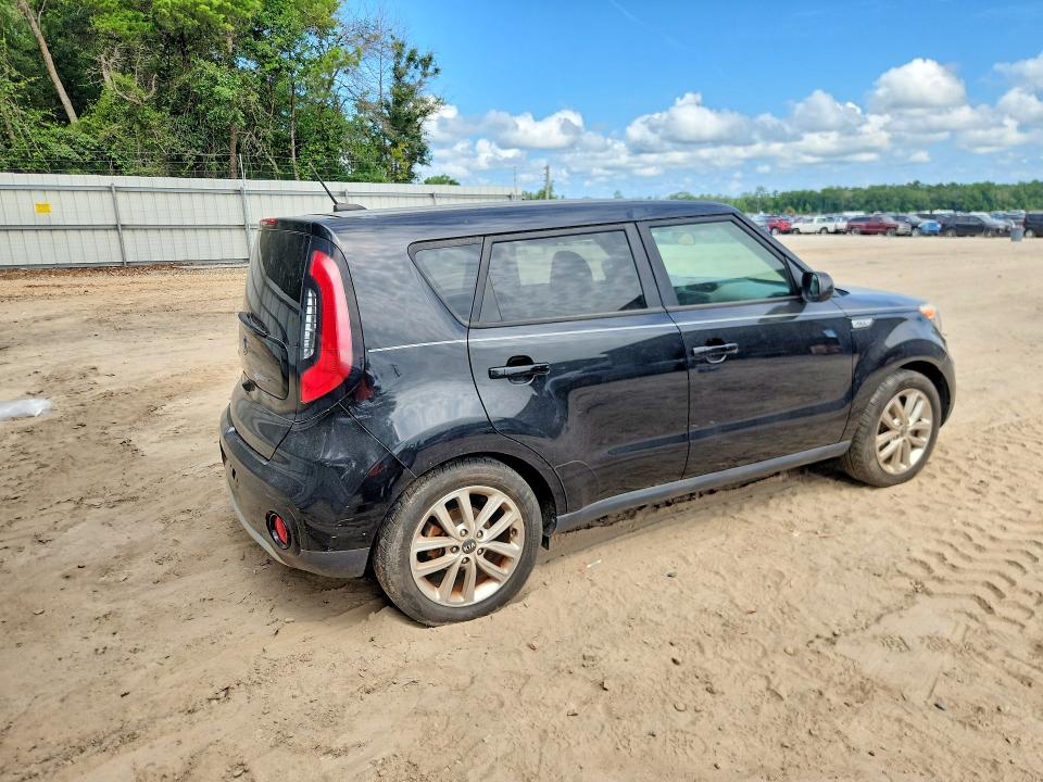 Продажа на аукционе авто 2017 Kia Soul, vin: KNDJP3A5XH7450009, номер лота: 56795816