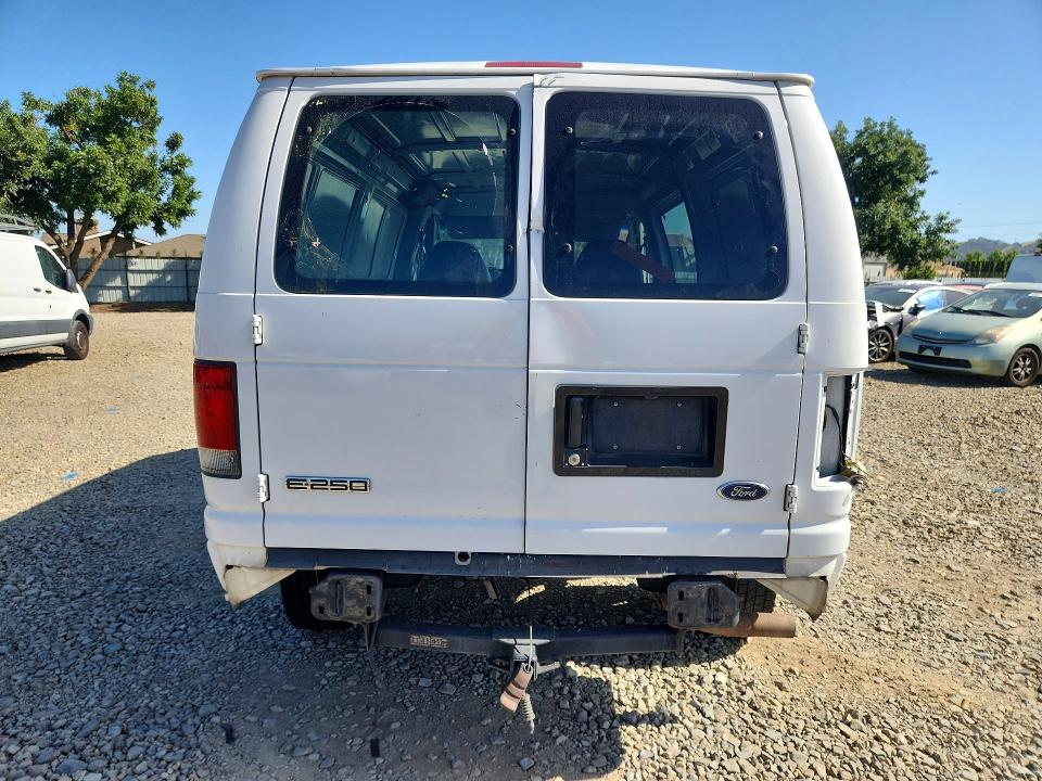 54893526 :رقم المزاد ، 1FTNE24L46HA71476 vin ، 2006 Ford E250 E250 مزاد بيع
