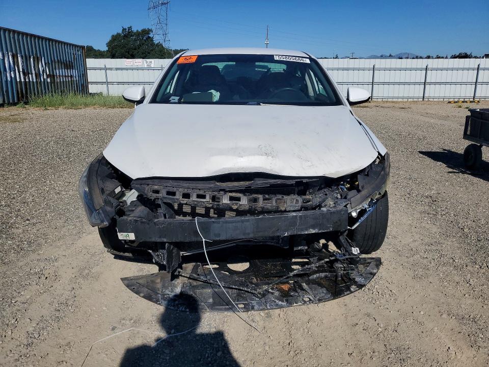 Продажа на аукционе авто 2017 Hyundai Elantra, vin: 5NPD84LF6HH086298, номер лота: 55805686