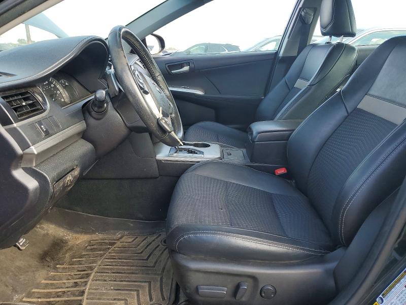56151026 :رقم المزاد ، 4T1BF1FK7EU451010 vin ، 2014 Toyota Camry مزاد بيع