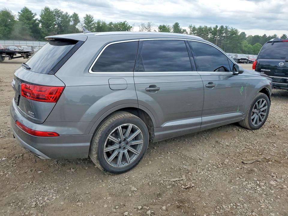 Продаж на аукціоні авто 2017 Audi Q7, vin: WA1LAAF76HD002080, номер лоту: 58971616