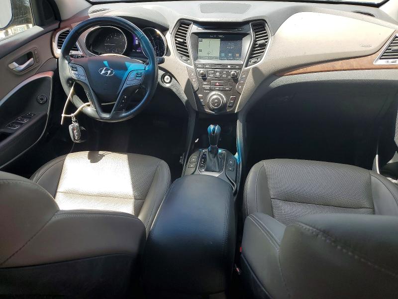 2017 Hyundai Santa Fe მანქანა იყიდება აუქციონზე, vin: KM8SRDHF5HU165198, აუქციონის ნომერი: 55965926