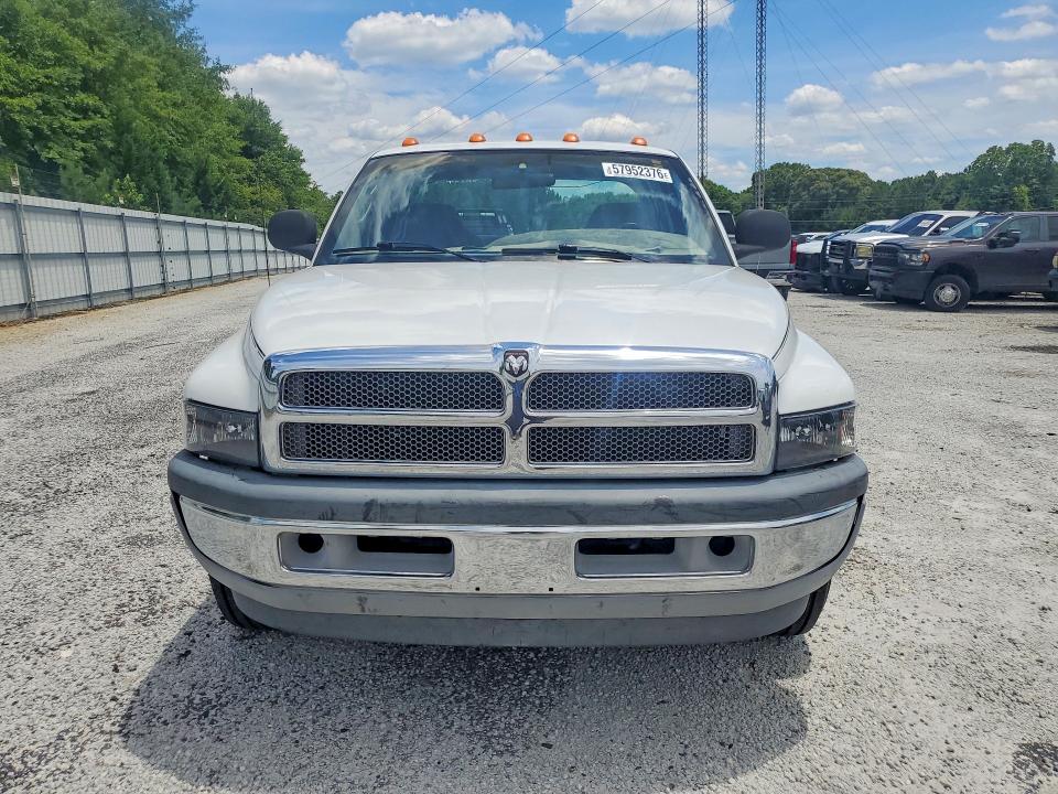 57952376 :رقم المزاد ، 1B7KC23W9YJ150481 vin ، 2000 Dodg Ram مزاد بيع