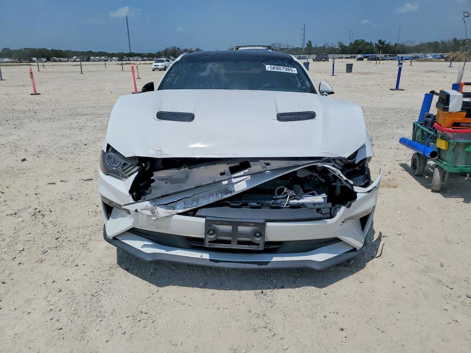 58907986 :رقم المزاد ، 1FA6P8TH7K5122971 vin ، 2019 Ford Mustang مزاد بيع
