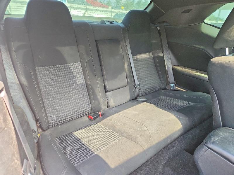 2015 Dodge Challenger მანქანა იყიდება აუქციონზე, vin: 2C3CDZAT1FH710015, აუქციონის ნომერი: 58913726