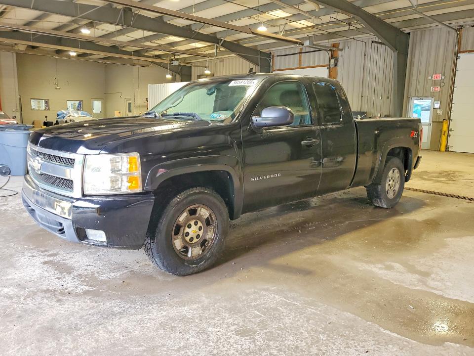 2011 Chevrolet Silverado მანქანა იყიდება აუქციონზე, vin: 1GCRKSE33BZ242876, აუქციონის ნომერი: 58591286
