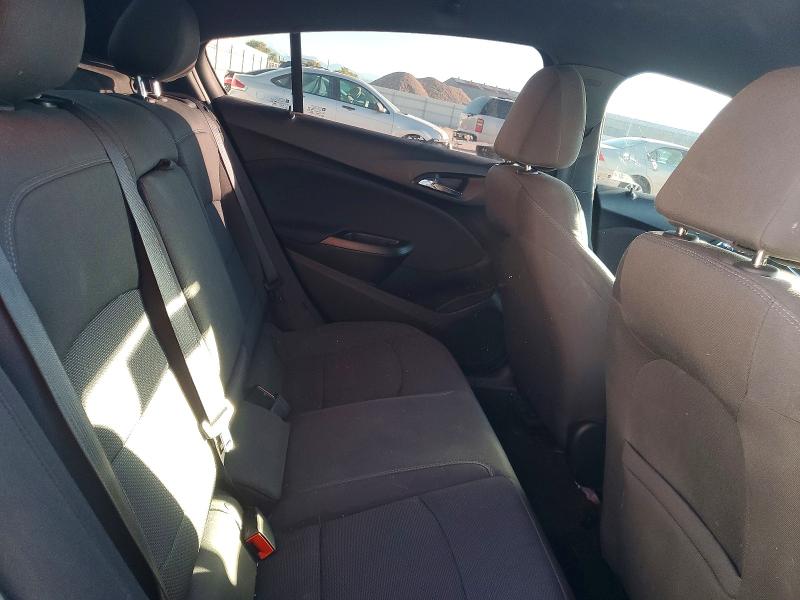 57199846 :رقم المزاد ، 1G1BE5SM1J7152328 vin ، 2018 Chevrolet Cruze مزاد بيع