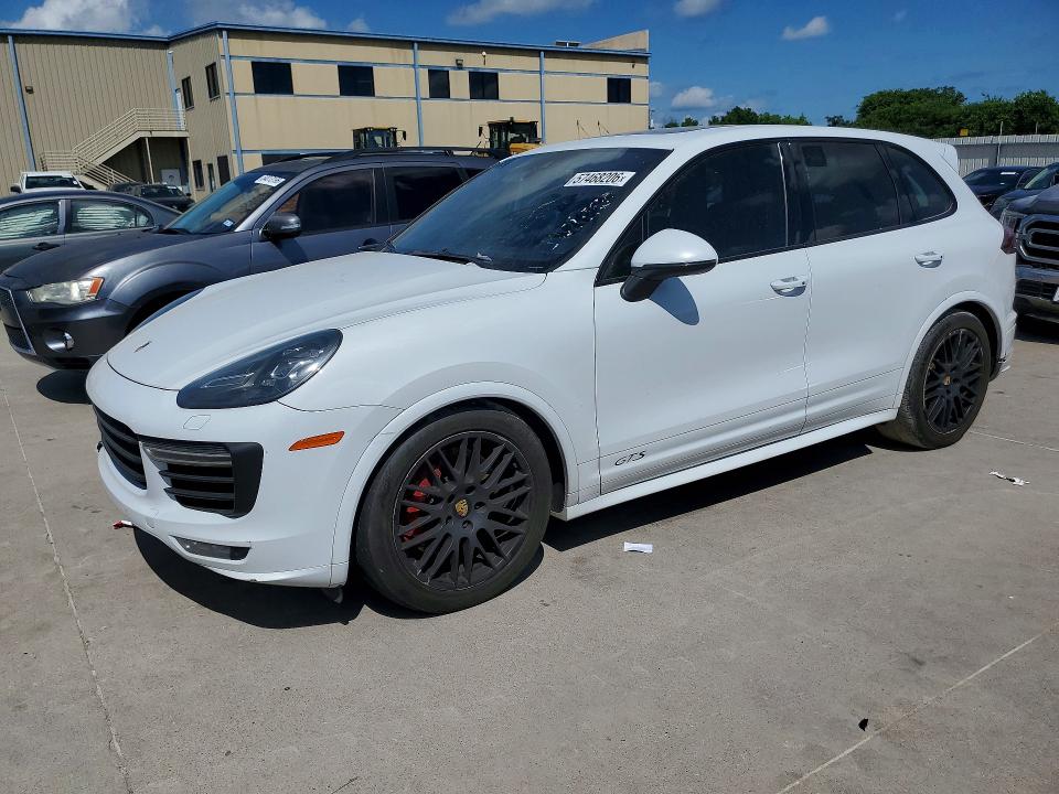 57468206 :رقم المزاد ، WP1AD2A28GLA78473 vin ، 2016 Porsche Cayenne مزاد بيع