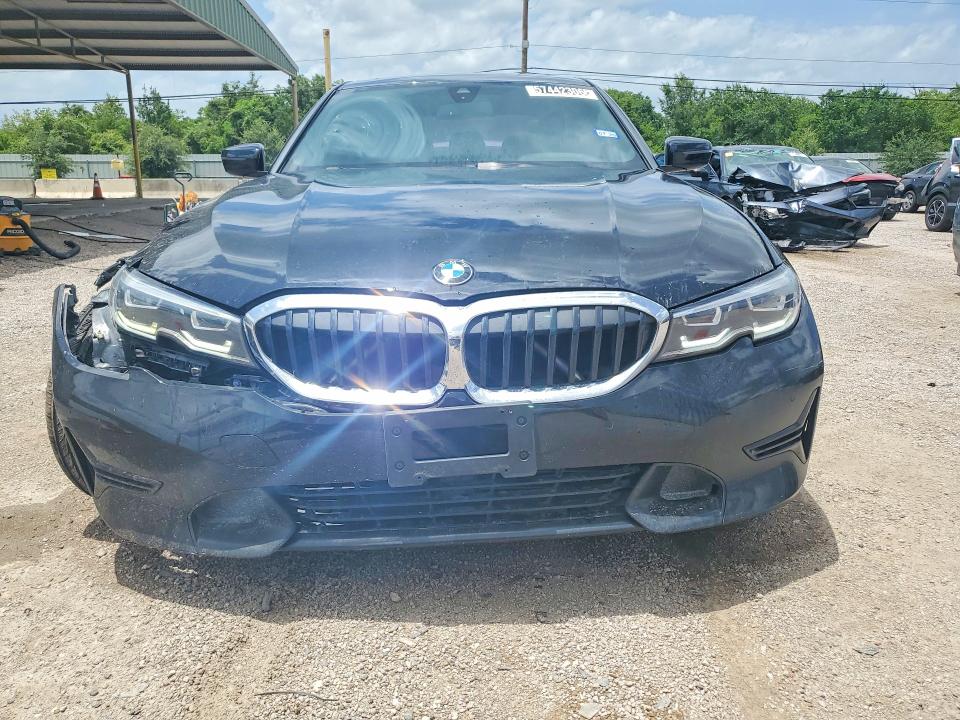 2019 Bmw 330i მანქანა იყიდება აუქციონზე, vin: WBA5R1C56KAJ98635, აუქციონის ნომერი: 57442306