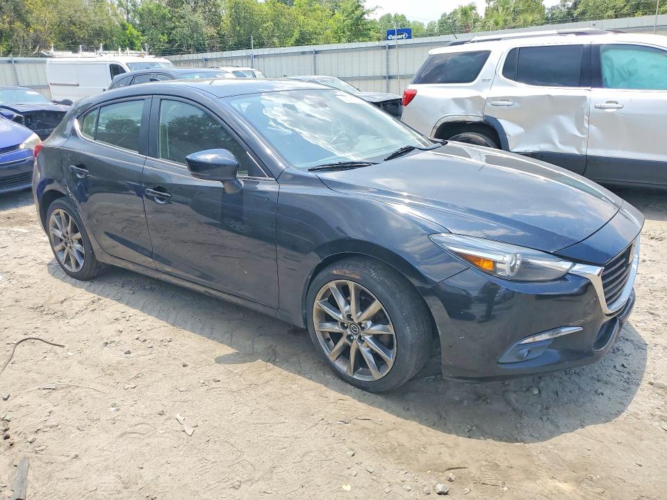 56865726 :رقم المزاد ، 3MZBN1M34JM173455 vin ، 2018 Mazda 3 مزاد بيع