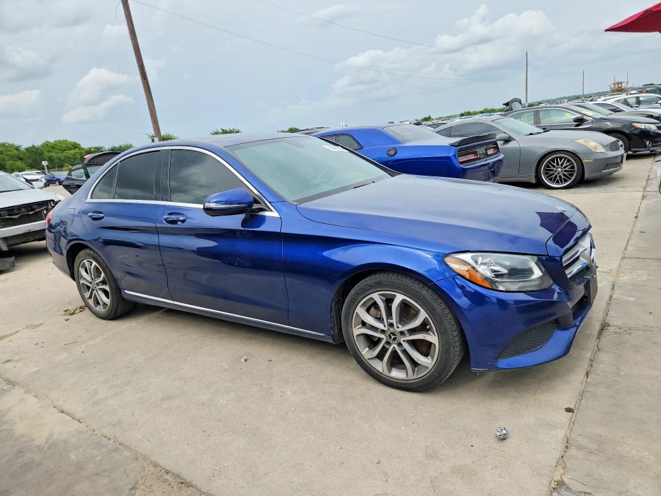 58462536 :رقم المزاد ، 55SWF4JBXJU256518 vin ، 2018 Mercedes-benz C مزاد بيع