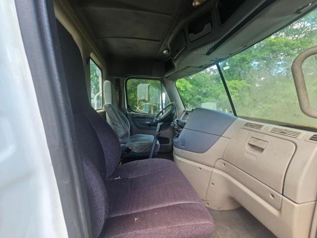58089126 :رقم المزاد ، 1FUBGAD42GLHD9913 vin ، 2016 Freightliner Cascadia 113 مزاد بيع