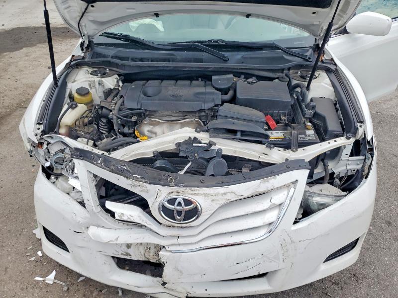55860376 :رقم المزاد ، 4T1BF3EK0BU755451 vin ، 2011 Toyota Camry مزاد بيع