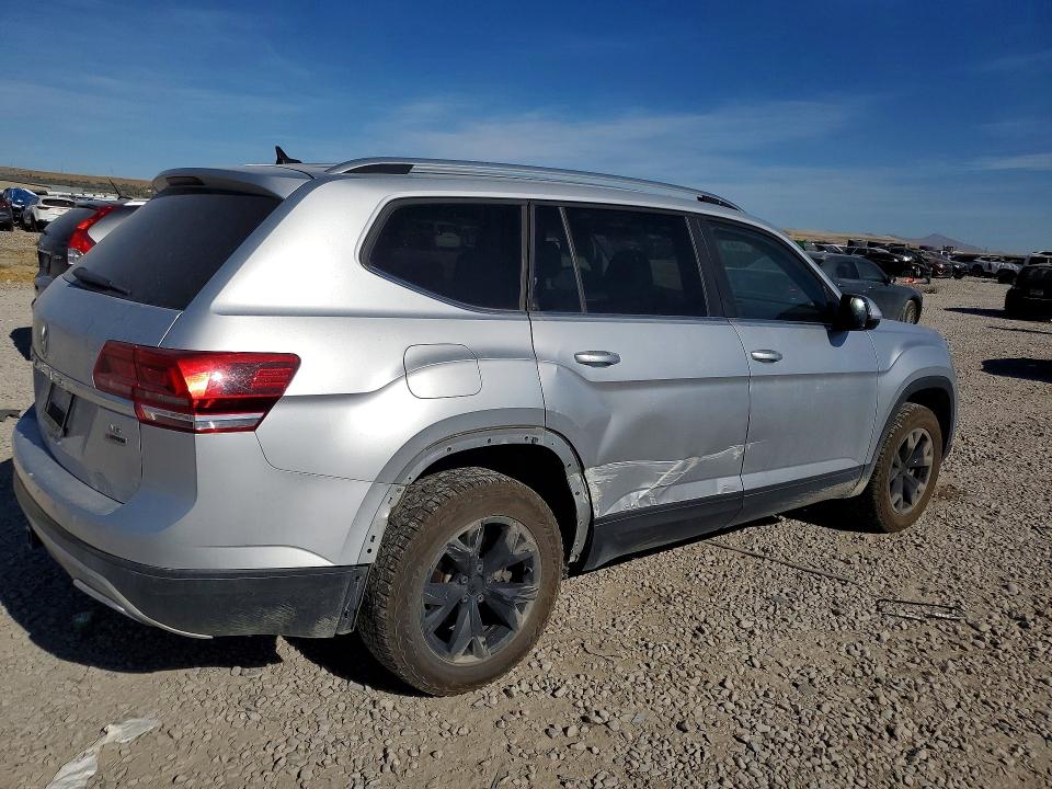 57123626 :رقم المزاد ، 1V2LR2CA7KC517752 vin ، 2019 Volkswagen Atlas مزاد بيع
