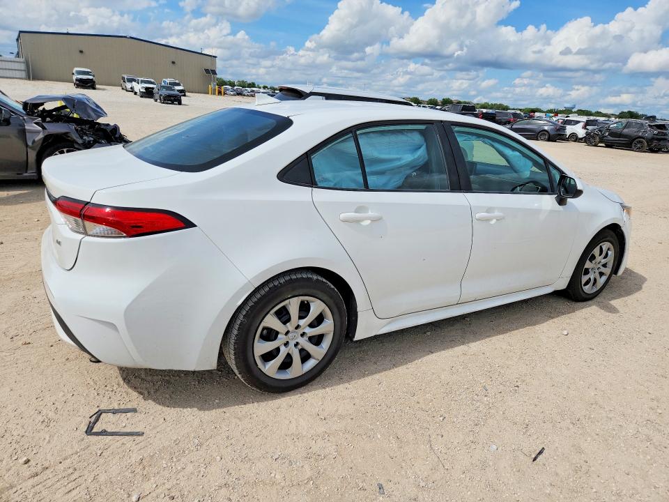 56445026 :رقم المزاد ، 5YFEPMAE2NP325488 vin ، 2022 Toyota Corolla مزاد بيع