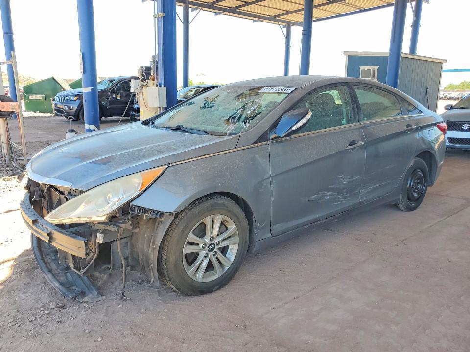 57573566 :رقم المزاد ، 5NPEB4AC0DH747154 vin ، 2013 Hyundai Sonata مزاد بيع