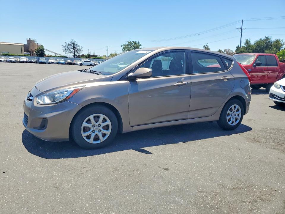 Продаж на аукціоні авто 2013 Hyundai Accent, vin: KMHCT5AE7DU117080, номер лоту: 57270146