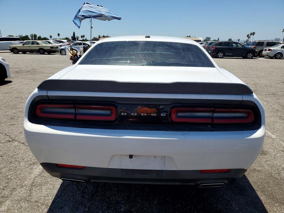 Продаж на аукціоні авто 2015 Dodge Challenger, vin: 2C3CDZAG6FH804040, номер лоту: 57835626