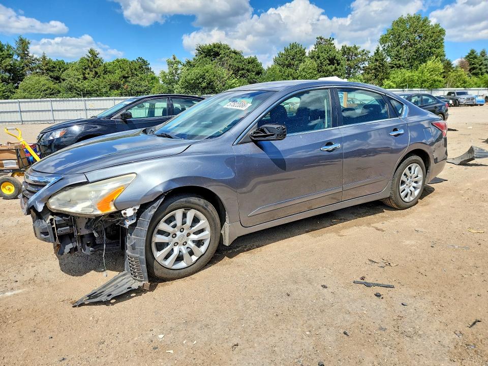 2015 Nissan Altima მანქანა იყიდება აუქციონზე, vin: 1N4AL3AP9FN307113, აუქციონის ნომერი: 57522086