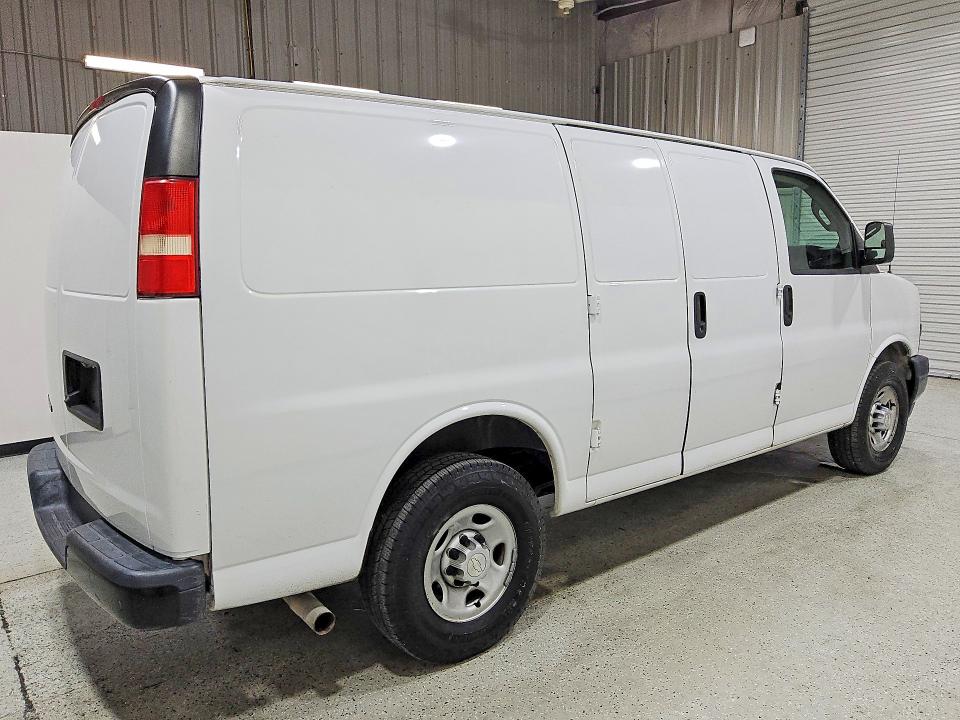 2018 Chevrolet Express G2500 მანქანა იყიდება აუქციონზე, vin: 1GCWGAFP7J1340094, აუქციონის ნომერი: 57610066