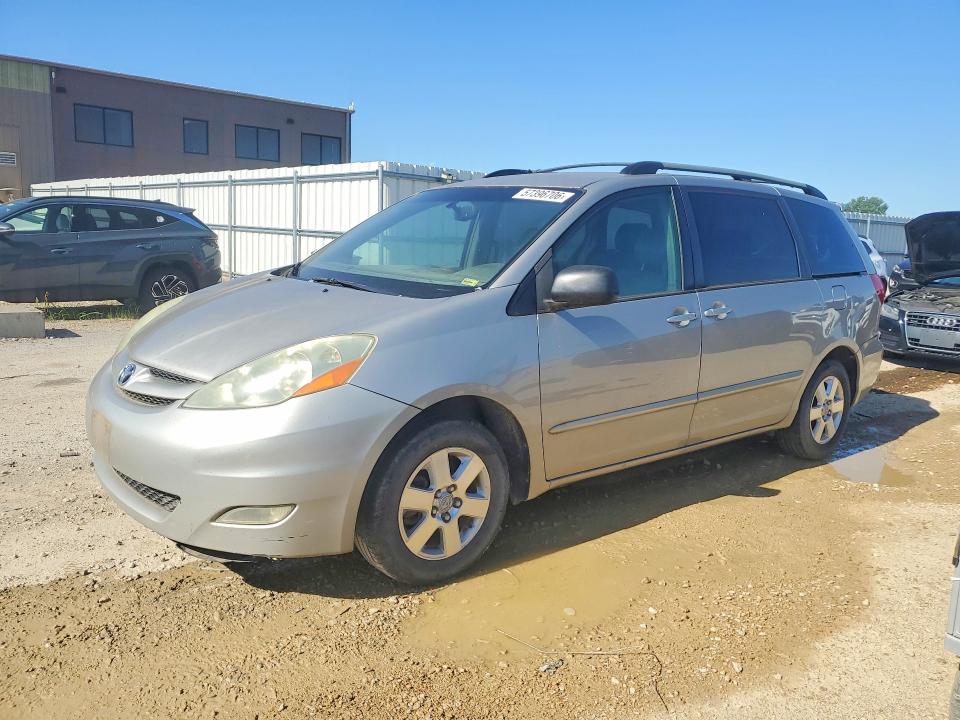 57396706 :رقم المزاد ، 5TDZA22C06S481073 vin ، 2006 Toyota Sienna مزاد بيع
