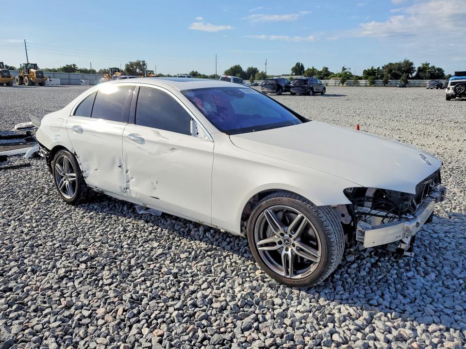 Auction sale of the 2018 Mercedes-benz E, vin: WDDZF4JB2JA315851, lot number: 56086006