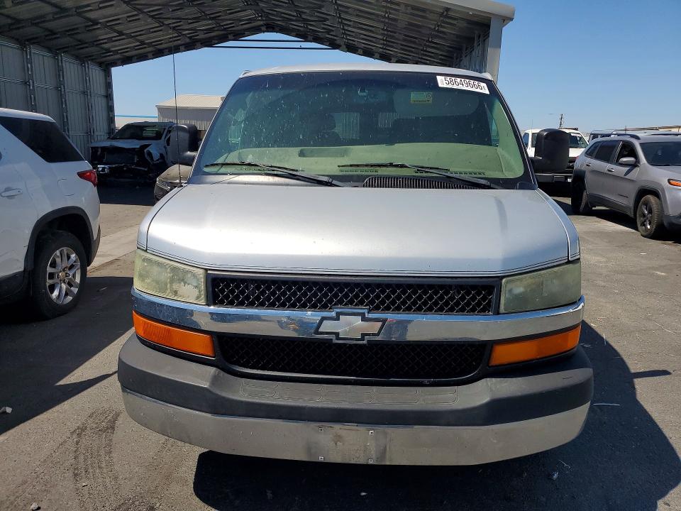 2004 Chevrolet Express G1500 მანქანა იყიდება აუქციონზე, vin: 1GBFG15T041169518, აუქციონის ნომერი: 58649666