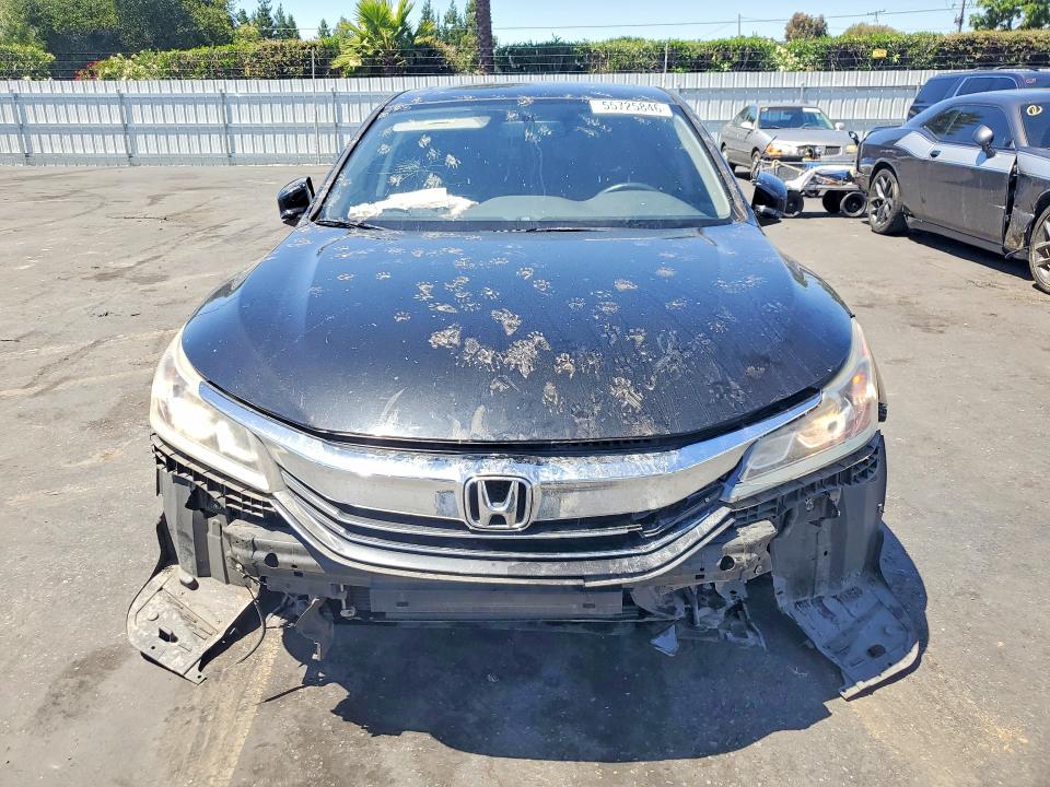 Продажа на аукционе авто 2017 Honda Accord, vin: 1HGCR2F85HA008968, номер лота: 55725846