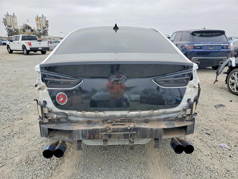 58937416 :رقم المزاد ، 5NPE34ABXJH694401 vin ، 2018 Hyundai Sonata مزاد بيع