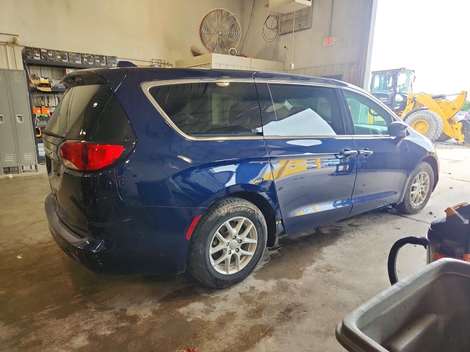 Продаж на аукціоні авто 2018 Chrysler Pacifica, vin: 2C4RC1CG5JR274606, номер лоту: 58950896