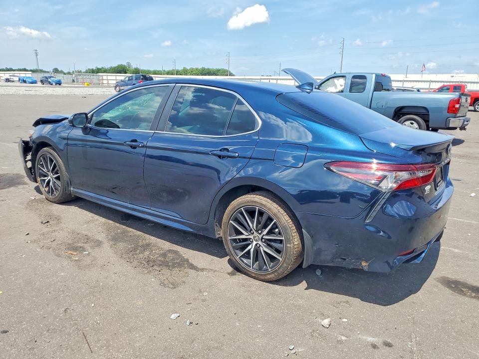 2021 Toyota Camry მანქანა იყიდება აუქციონზე, vin: 4T1G11AK1MU581455, აუქციონის ნომერი: 58200216