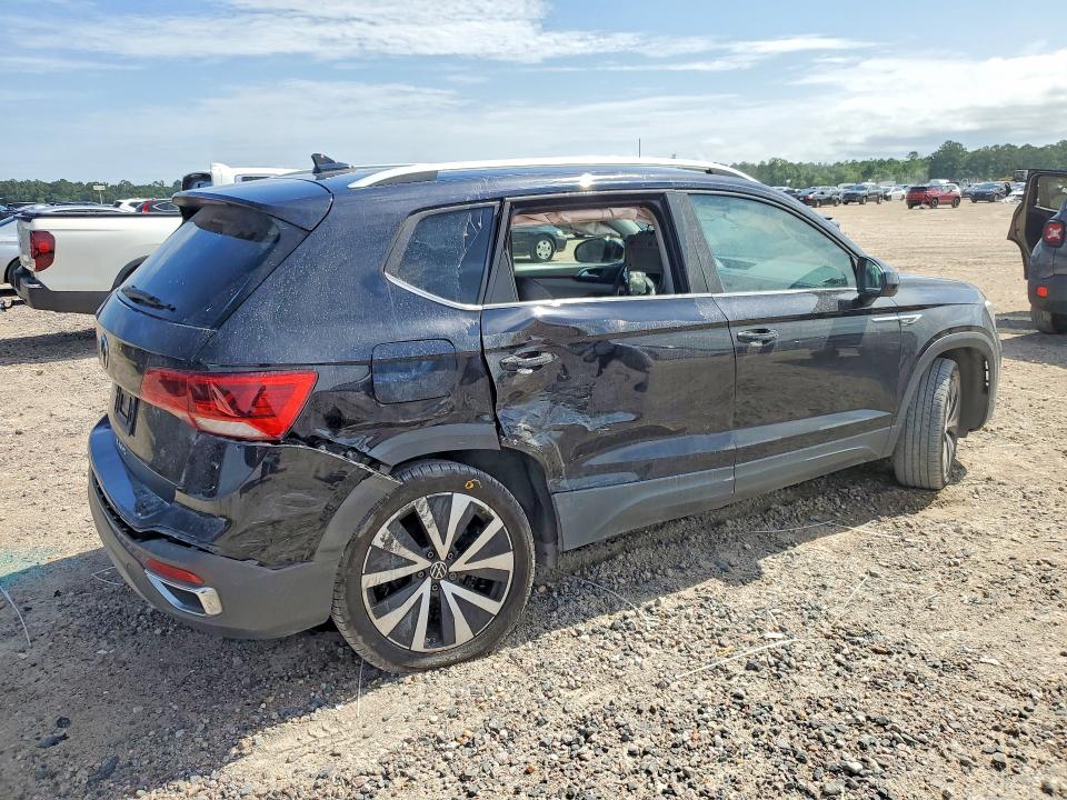 Продажа на аукционе авто 2022 Volkswagen Taos, vin: 3VVRX7B2XNM007893, номер лота: 55813246