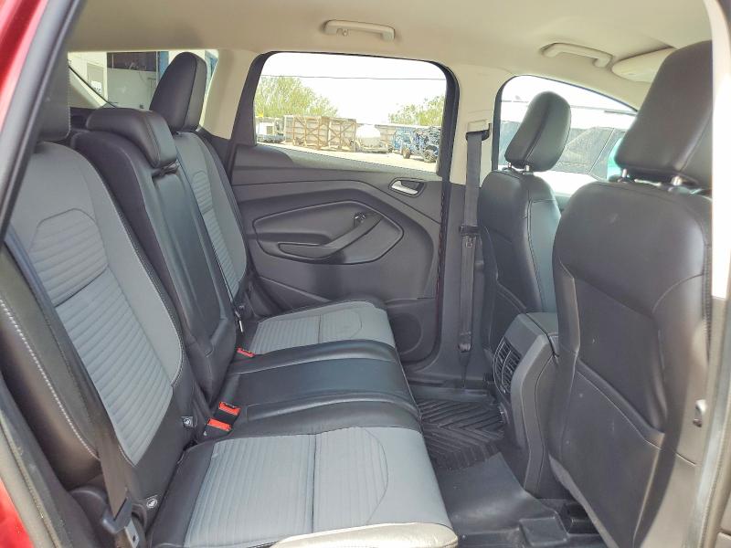 57924836 :رقم المزاد ، 1FMCU0GD4KUC52562 vin ، 2019 Ford Escape مزاد بيع