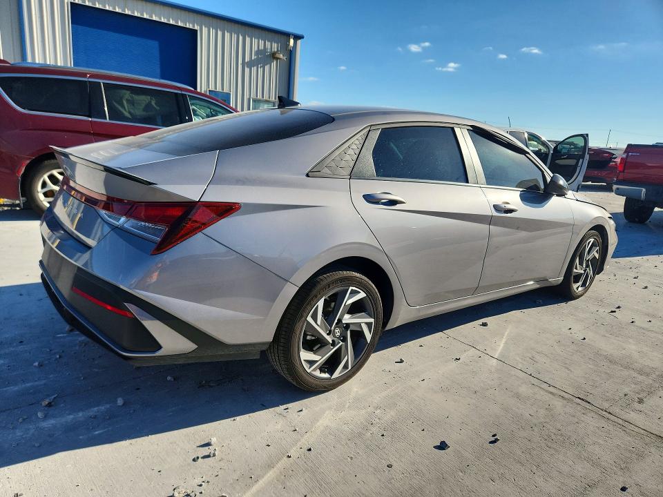Продажа на аукционе авто 2025 Hyundai Elantra, vin: KMHLM4DG4SU010425, номер лота: 57754926
