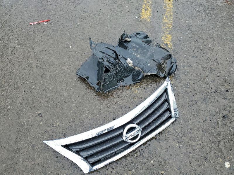 2015 Nissan Altima მანქანა იყიდება აუქციონზე, vin: 1N4AL3AP8FC586453, აუქციონის ნომერი: 58123836