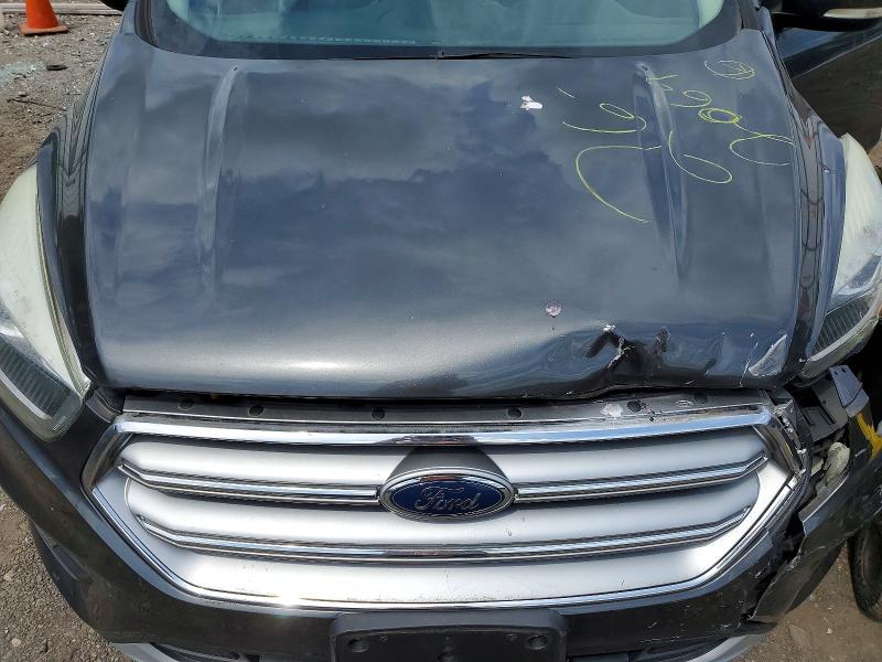 2017 Ford Escape მანქანა იყიდება აუქციონზე, vin: 1FMCU9JDXHUC97642, აუქციონის ნომერი: 55035986