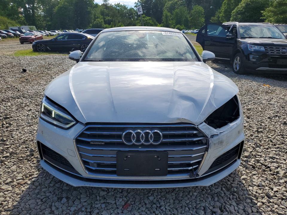 2019 Audi A5 მანქანა იყიდება აუქციონზე, vin: WAUENCF57KA072996, აუქციონის ნომერი: 57493316