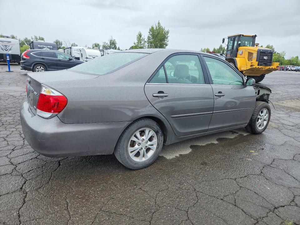 2006 Toyota Camry მანქანა იყიდება აუქციონზე, vin: 4T1BF30K26U623918, აუქციონის ნომერი: 56343746