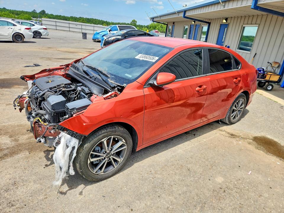 2022 Kia Forte მანქანა იყიდება აუქციონზე, vin: 3KPF24ADXNE429996, აუქციონის ნომერი: 55860506