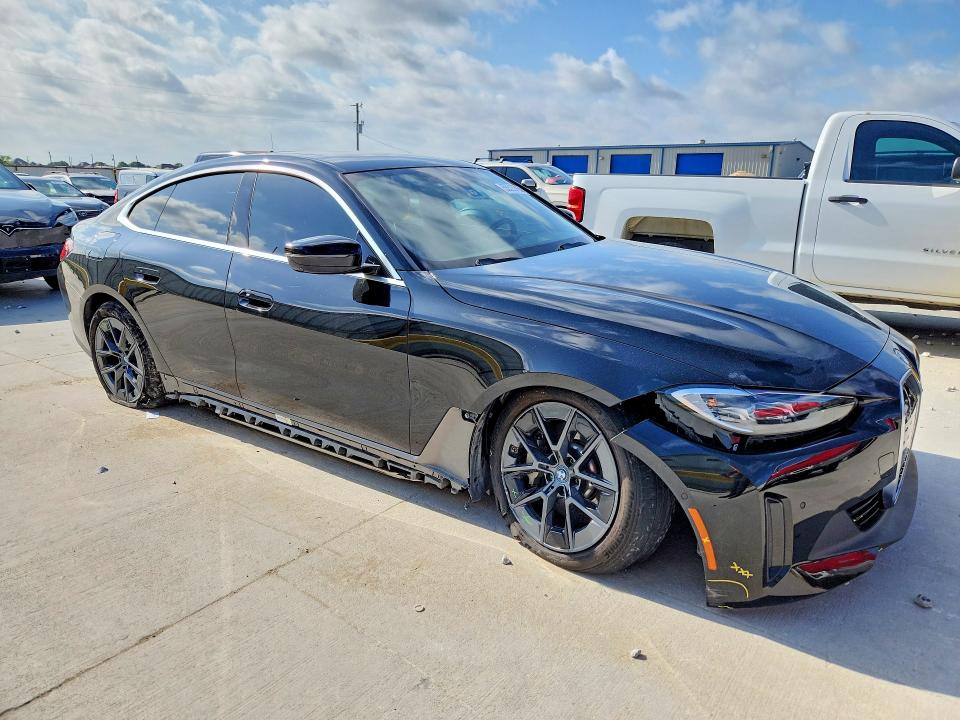 55523796 :رقم المزاد ، WBY43AW08PFR44530 vin ، 2023 Bmw I4 مزاد بيع