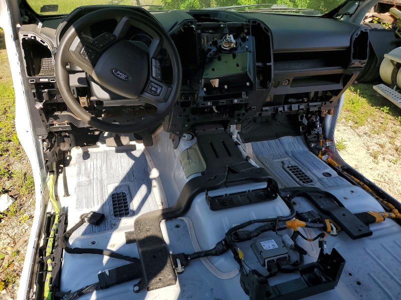 Продажа на аукционе авто 2022 Ford F350, vin: 1FT8W3DT1NEF77833, номер лота: 56262106