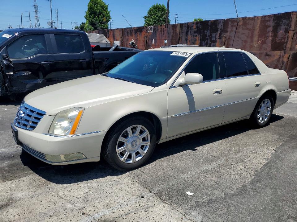 Auction sale of the 2010 Cadillac Dts, vin: 1G6KA5EY2AU125788, lot number: 57274876
