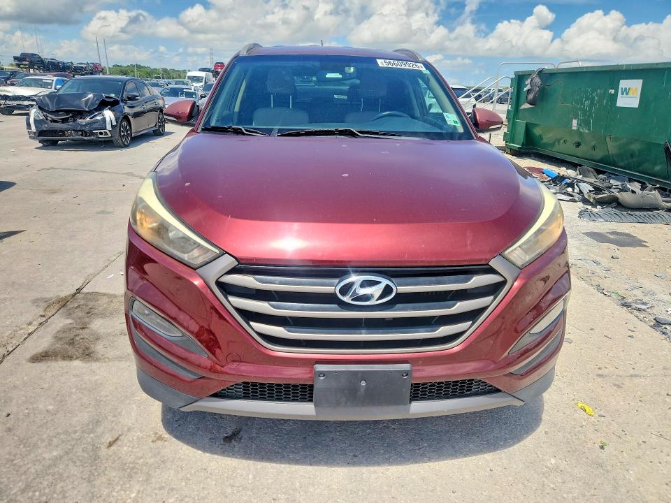 2016 Hyundai Tucson მანქანა იყიდება აუქციონზე, vin: KM8J33A29GU224587, აუქციონის ნომერი: 56609926
