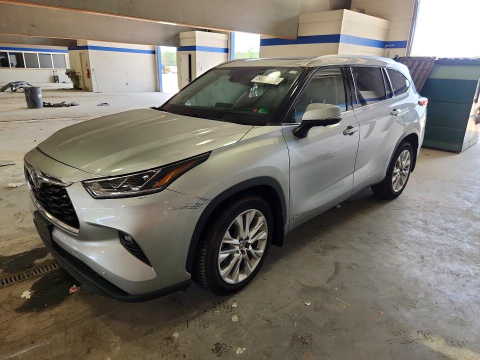 Продажа на аукционе авто 2023 Toyota Highlander Hybrid, vin: 5TDXBRCH2PS582270, номер лота: 56340666