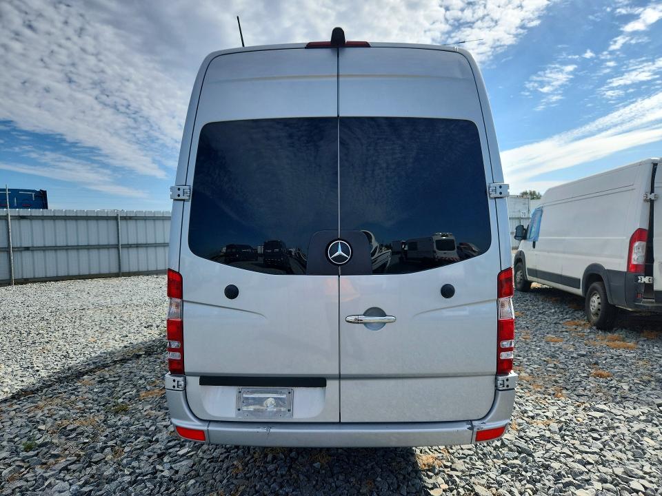 Продаж на аукціоні авто 2015 Mercedes-benz Sprinter, vin: WD3PE8CC2F5981992, номер лоту: 58323116