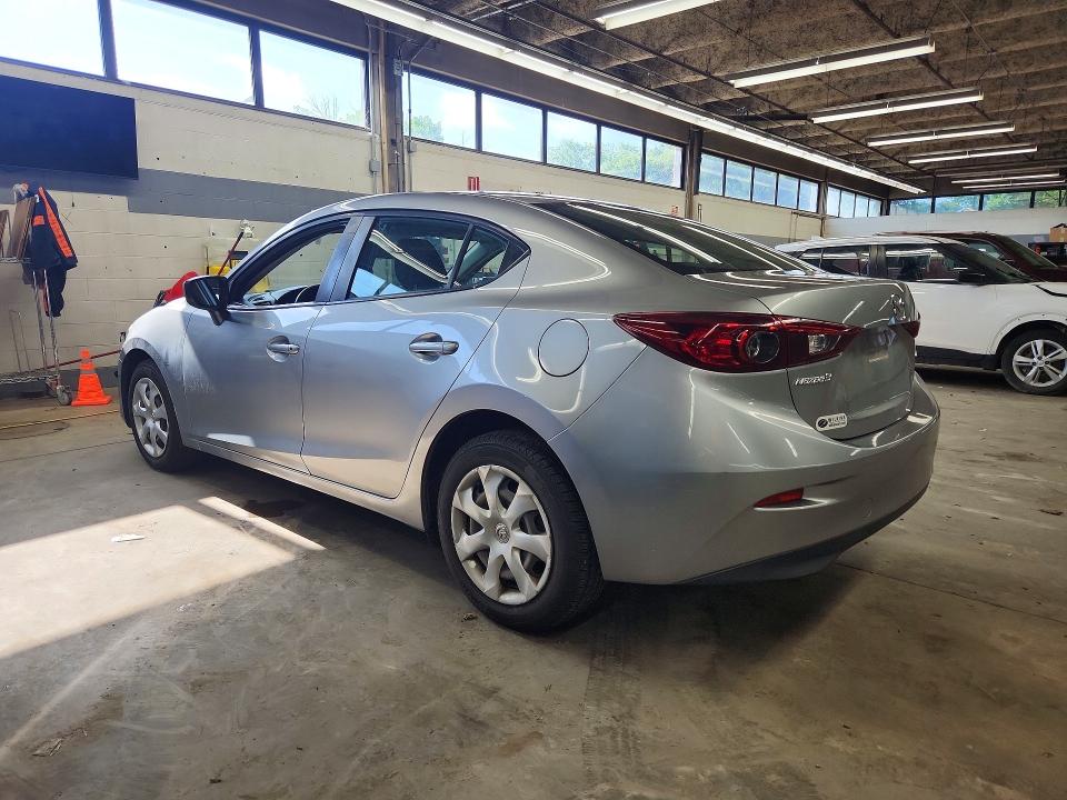 2015 Mazda 3 მანქანა იყიდება აუქციონზე, vin: 3MZBM1U78FM204123, აუქციონის ნომერი: 57215916